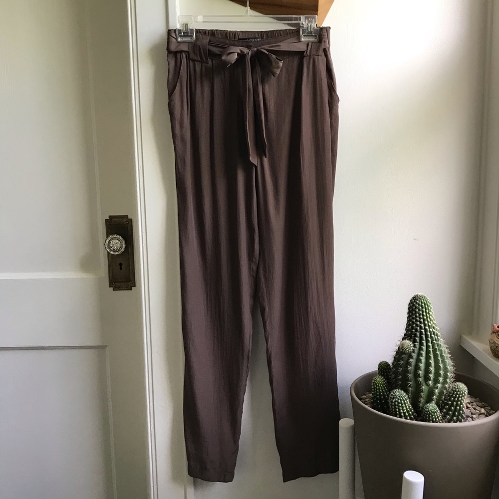 Silky tie waist soft pants